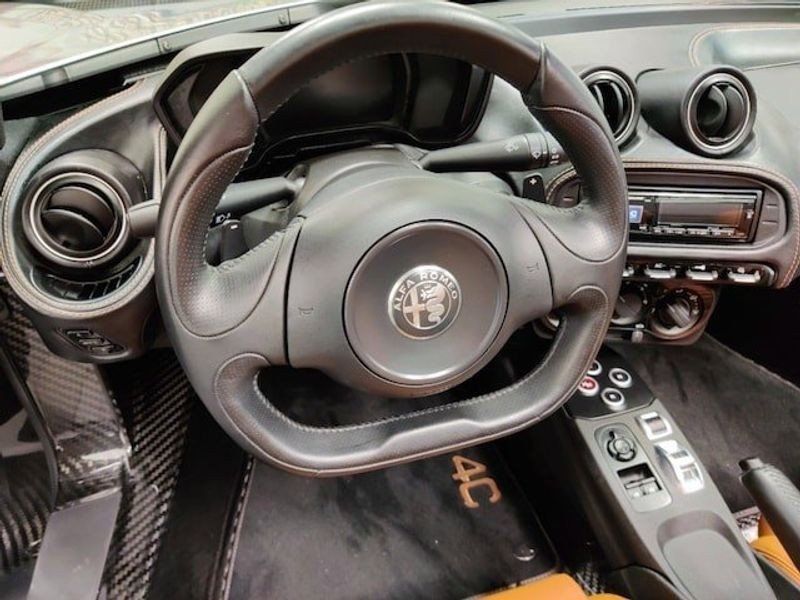 2018 Alfa Romeo 4C SPIDER W/TRACK PKGImage 13