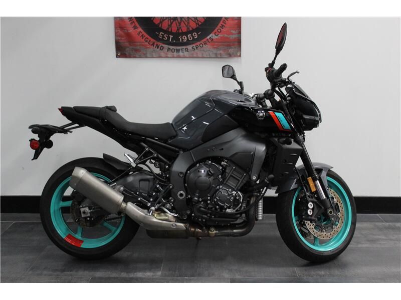 Used 2023 Yamaha MT-10 Image 1