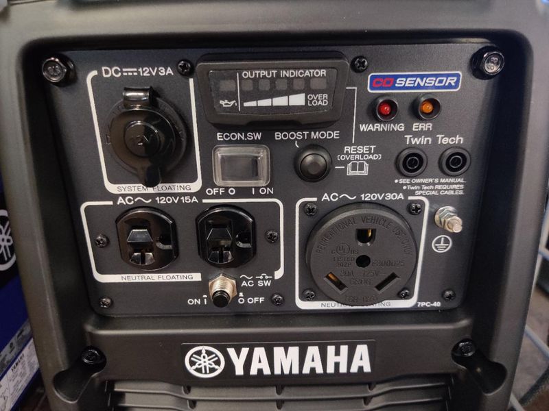 2022 Yamaha EF2200IS WITH CO SENSOR Image 6
