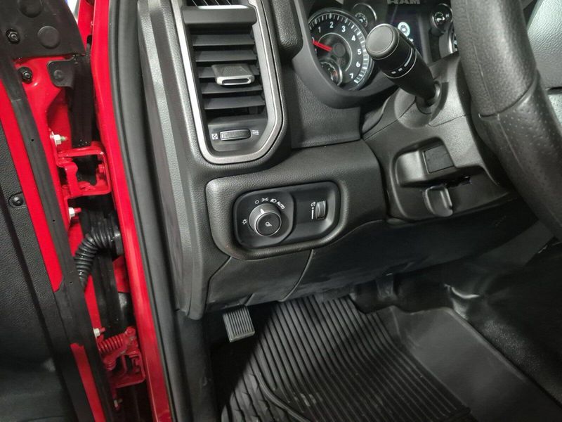 2024 RAM 2500 Tradesman Regular Cab 4x4 8