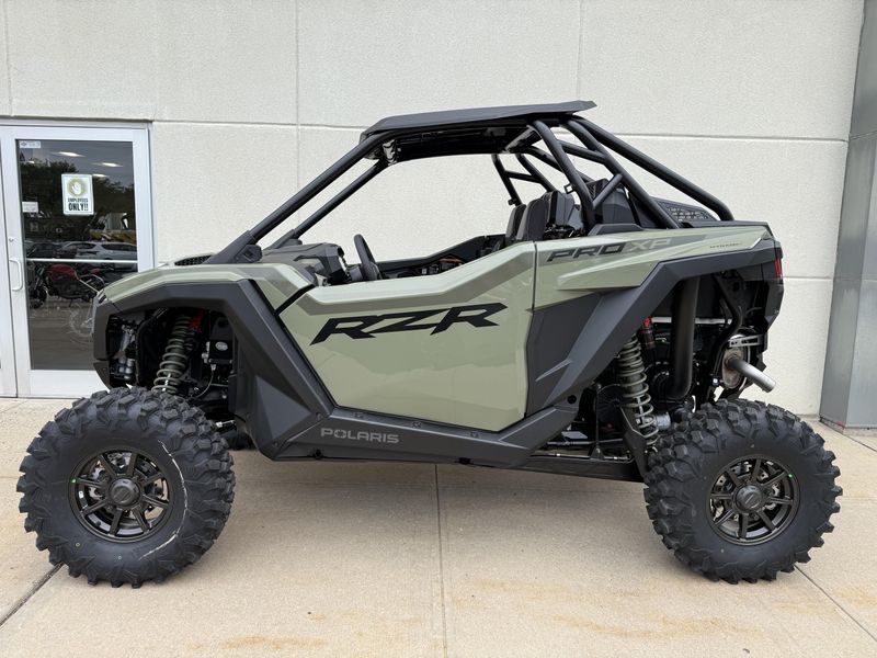 2025 Polaris RZR PRO XP ULTIMATEImage 2