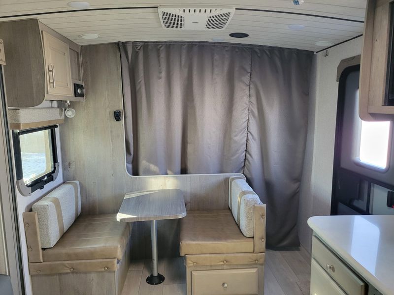 New 2026 NORTHWOOD MFG ARCTIC FOX EDGE 25RB Image 8