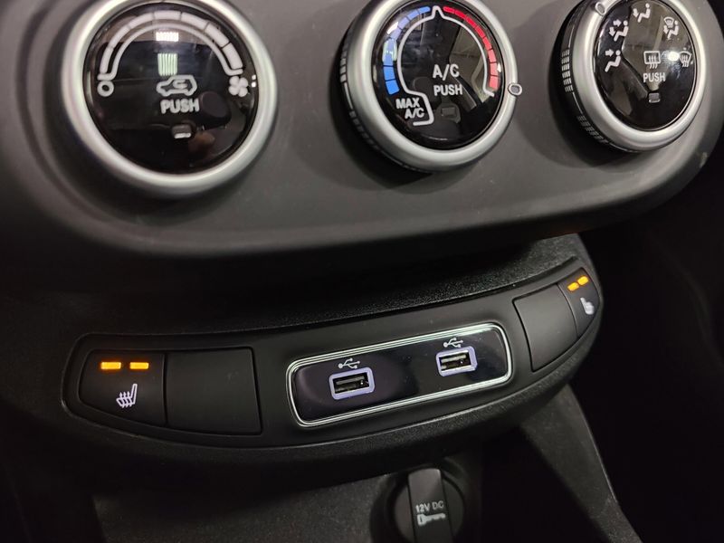 Used 2020 Fiat 500X Trekking AWD w/Sunroof/NavImage 18