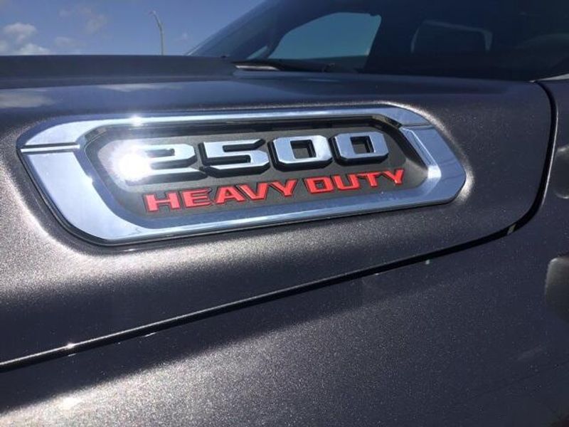 2025 RAM 2500 Tradesman Crew Cab 4x4 8