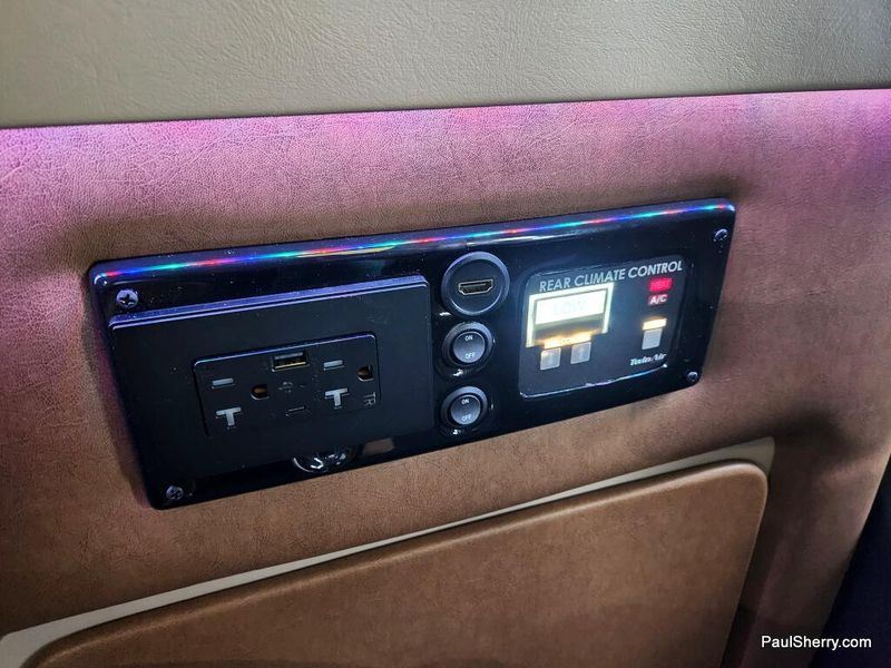 New 2026 RAM Promaster 2500 Slt+ Window Van High Roof 159' Wb