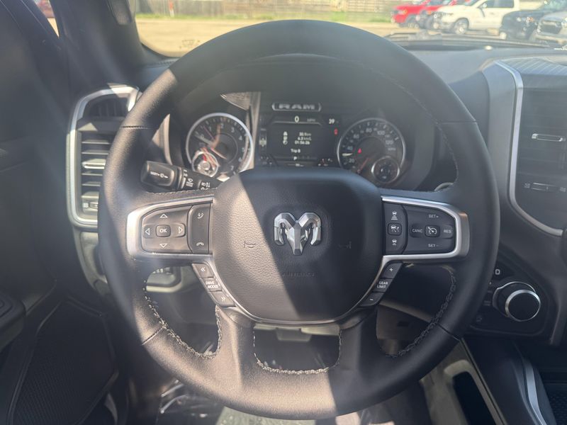 2025 RAM 1500 Big HornImage 18