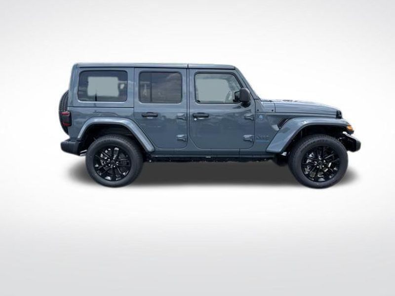 2025 Jeep Wrangler 4-door Sahara 4xe