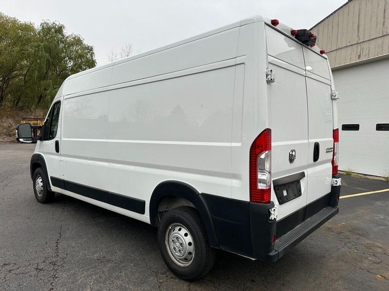 2023 RAM ProMaster 2500 High RoofImage 13