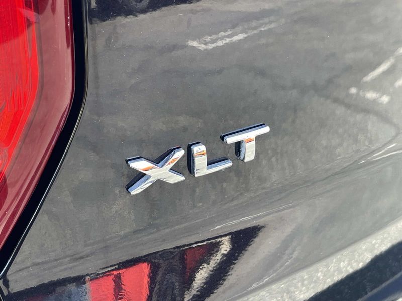 Used 2019 Ford Explorer XLT FWD