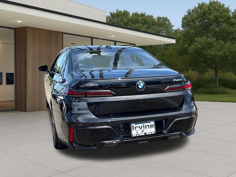 New 2026 BMW 7 Series 750e xDriveImage 10