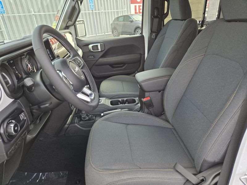New 2025 Jeep Wrangler 4-door Sahara