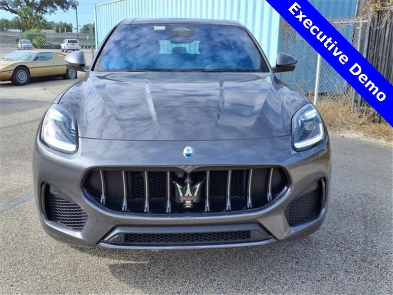 New 2024 Maserati Grecale GTImage 4