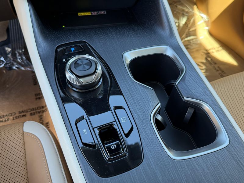 New 2026 Lexus RZ 350e PremiumImage 24