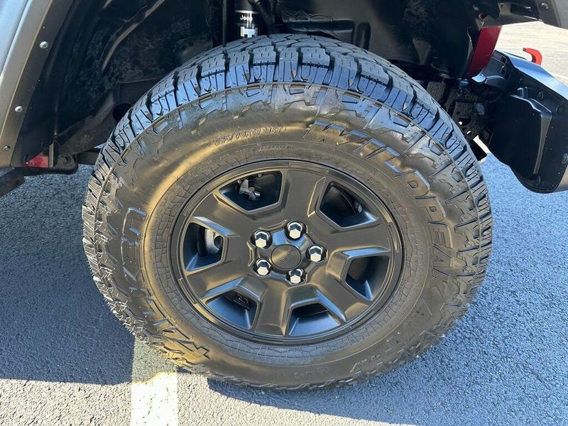 2021 Jeep Gladiator Mojave photo 30