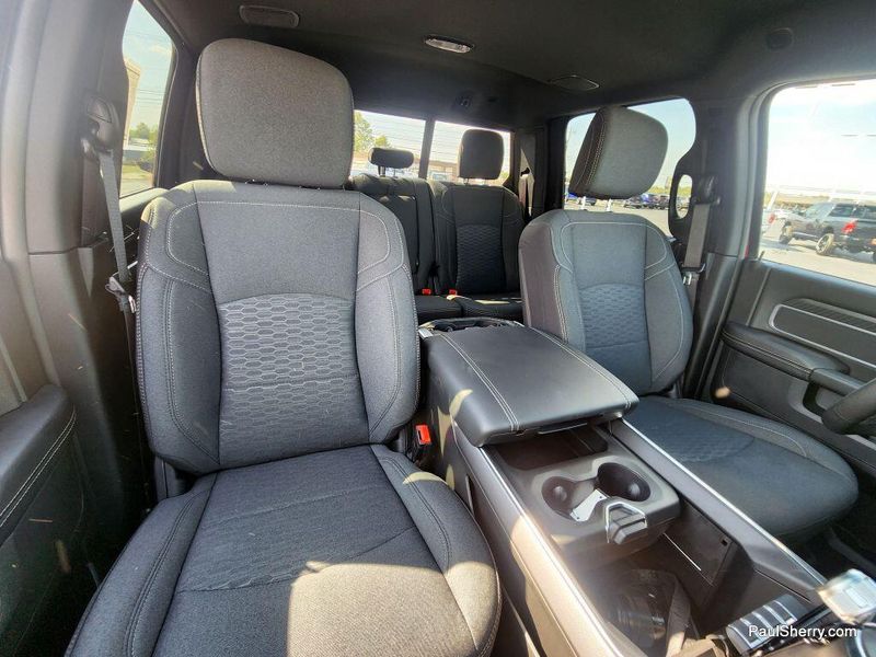 2026 Ram 2500 Big Horn photo 2