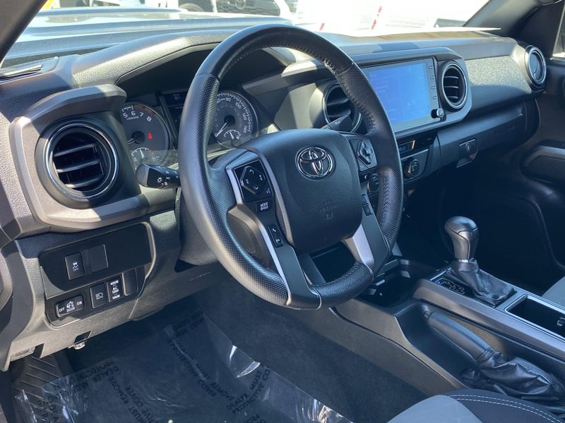 Used 2021 Toyota Tacoma TRD SportImage 14