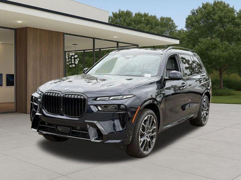 New 2026 BMW X7 xDrive40iImage 2