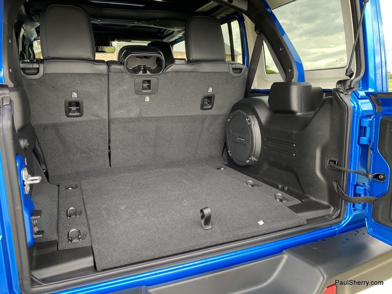 New 2026 Jeep Wrangler 4-door Rubicon X