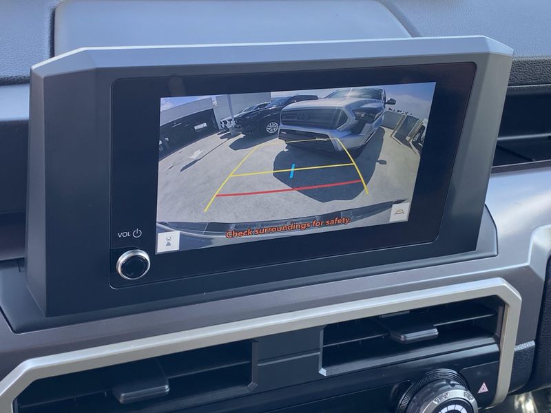 Used 2025 Toyota Tacoma SR5Image 19
