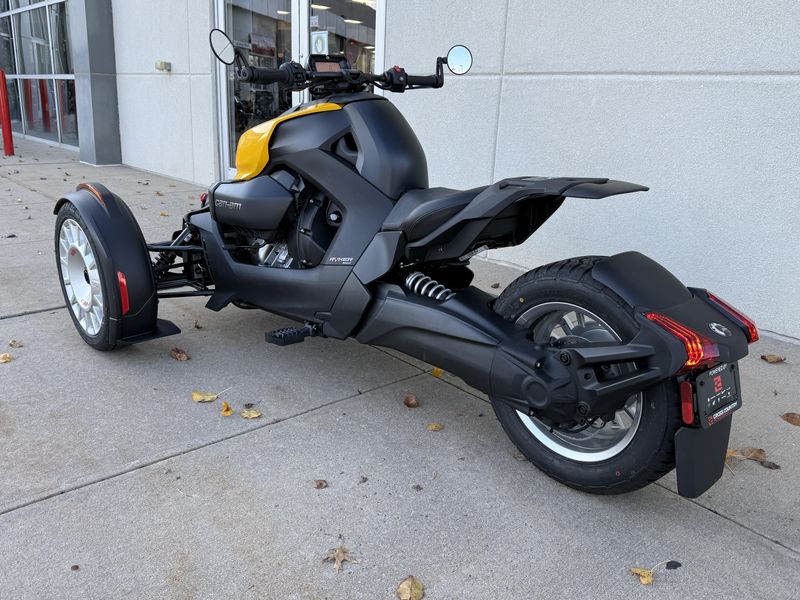 2025 Can-Am RYKER RALLY 900Image 3