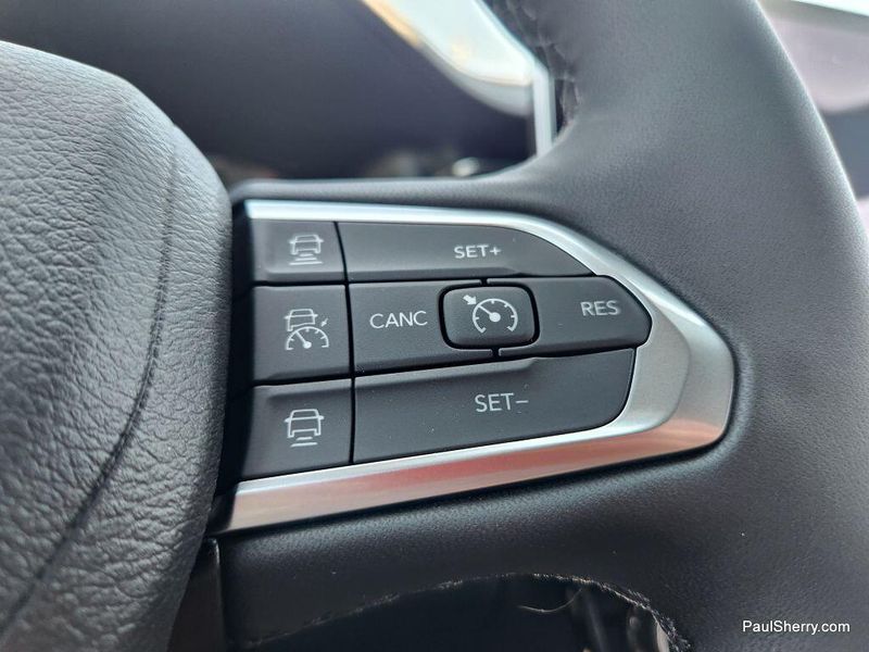 New 2025 Jeep Compass Limited 4x4