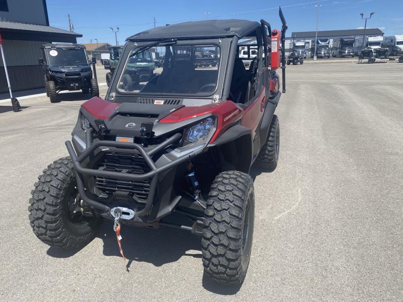 New 2026 Can-Am COMMANDER XT 700 