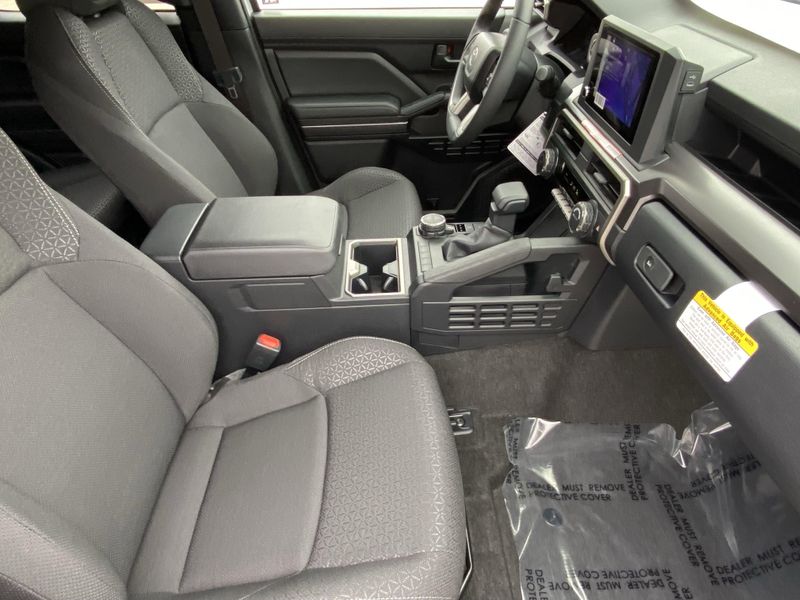New 2025 Toyota 4Runner SR5Image 10