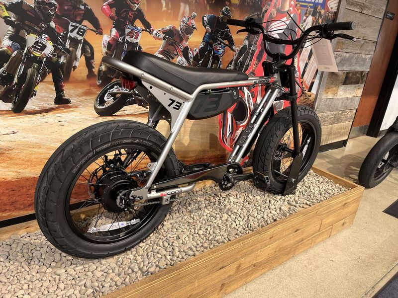 New 2026 Super73 THE COMFORTABLE COMMUTER Image 4