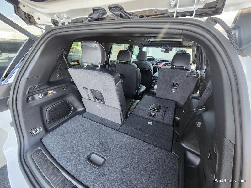 New 2026 Jeep Grand Cherokee L Limited Reserve 4x4