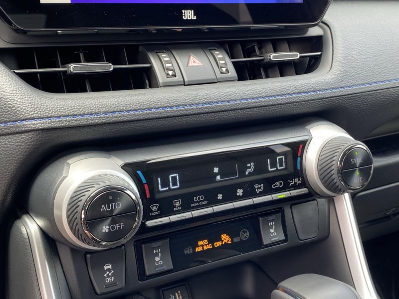 New 2025 Toyota RAV4 Hybrid XSEImage 17