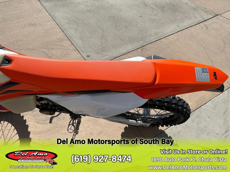 2024 KTM 500 XW-F  in a ORANGE exterior color. Del Amo Motorsports of South Bay (619) 547-1937 delamomotorsports.com 