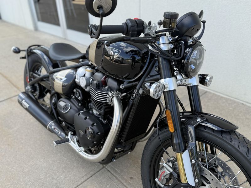 2025 Triumph BOBBER TFCImage 7