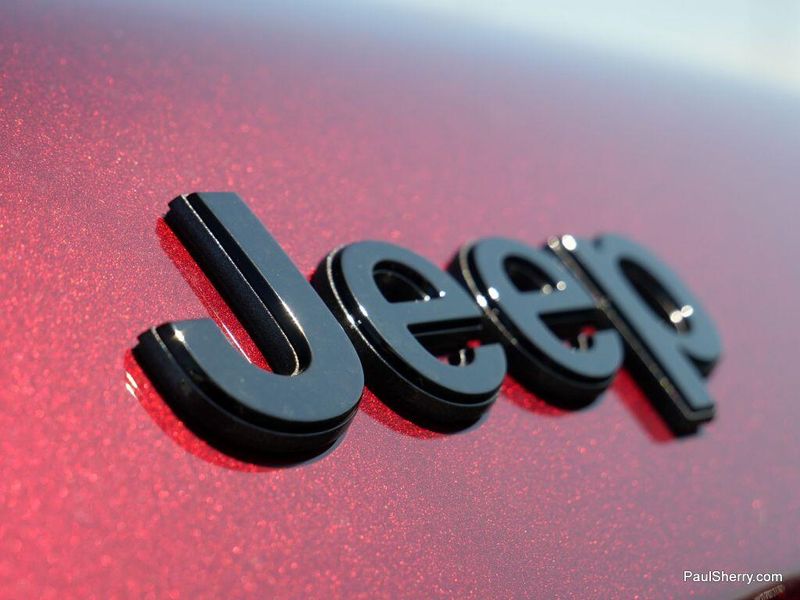 New 2025 Jeep Grand Cherokee Limited 4x4Image 19