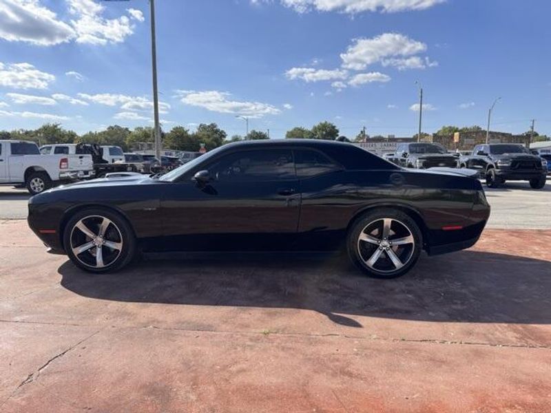Used 2016 Dodge Challenger R/TImage 8