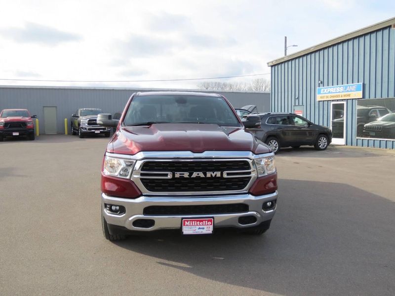 Used 2023 RAM 1500 Big Horn 4x4 4dr Crew Cab 5.6 ft. SB PickupImage 3