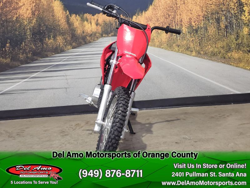 2025 Honda CRF110F Image 4