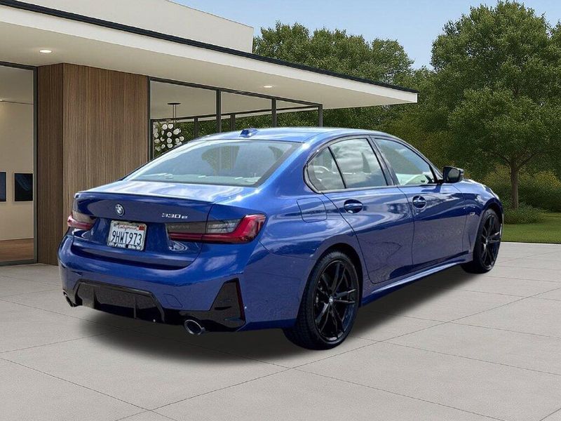 Used 2023 BMW 3 Series 330e iPerformanceImage 8