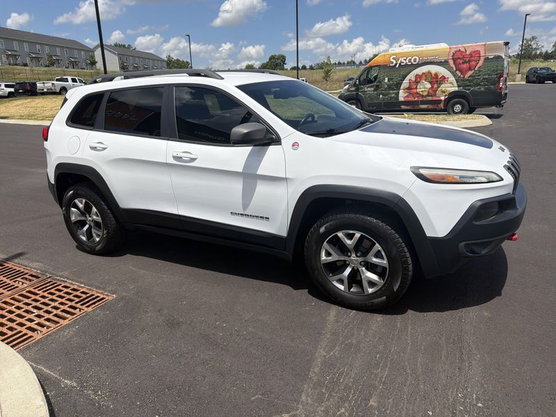 Used 2016 Jeep Cherokee TrailhawkImage 6