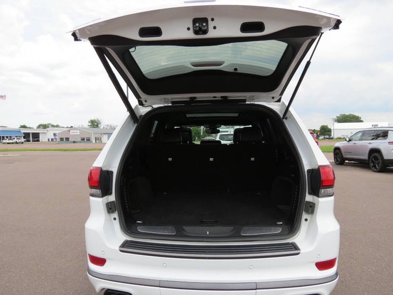 2019 Jeep Grand Cherokee Limited X 4x4 4dr SUVImage 26