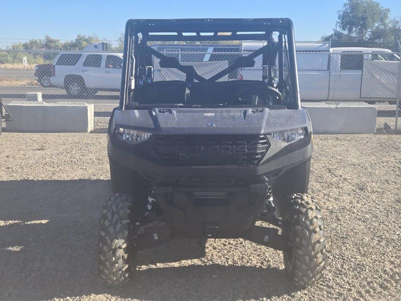 New 2027 Polaris RANGER CREW 1000 Image 3