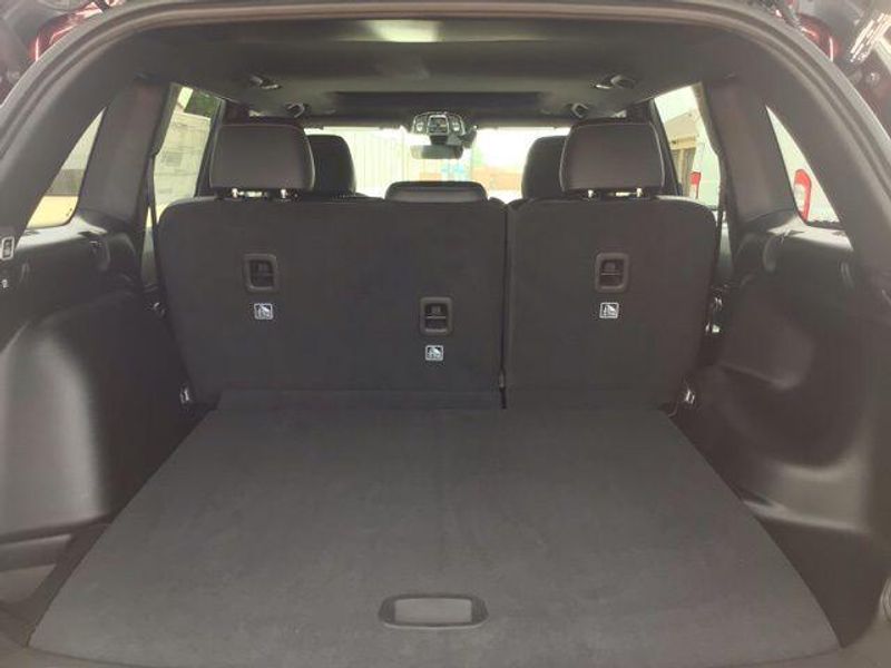 New 2025 Jeep Grand Cherokee Altitude X 4x2Image 19