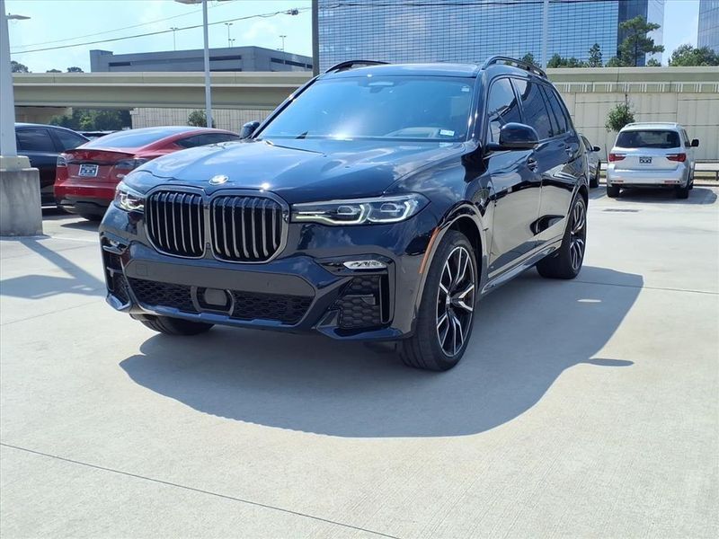 2022 Bmw X7 xDrive40i photo 2