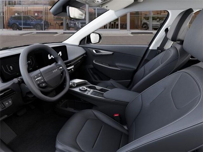 2025 Kia EV6 WindImage 17