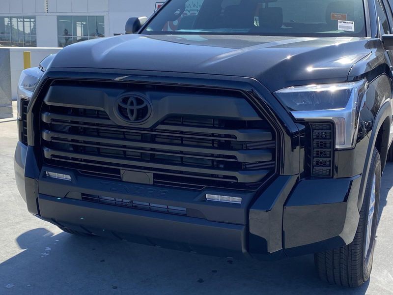 2025 Toyota Tundra SR5Image 7