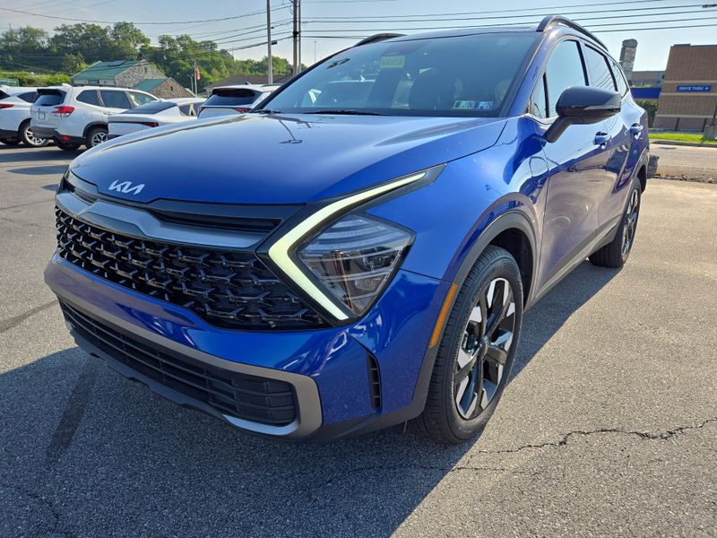 2024 Kia Sportage X-Line photo 3