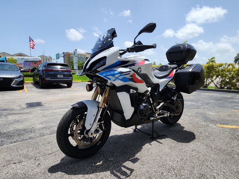 2023 BMW S 1000 XR Image 4