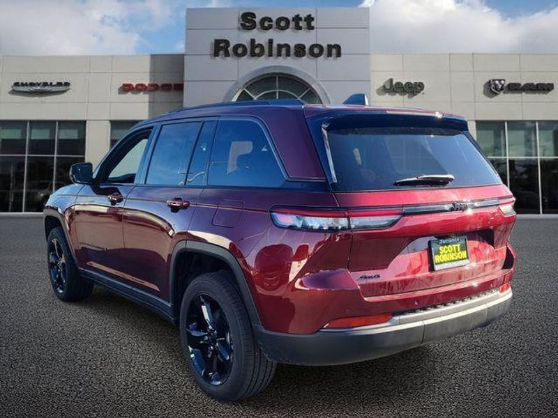 New 2026 Jeep Grand Cherokee Limited 4x4