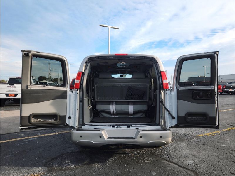 Used 2022 GMC Savana Cargo 