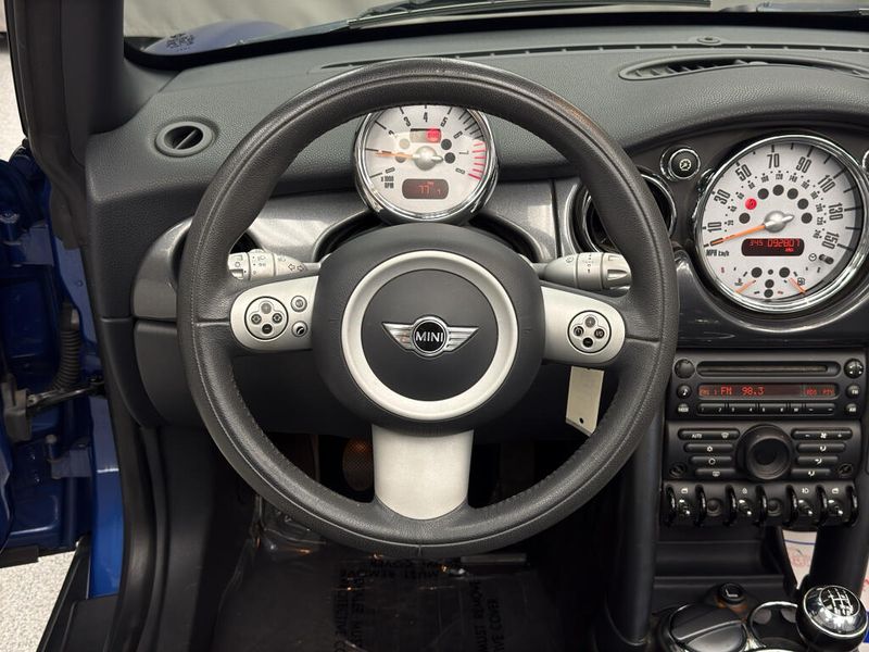 Used 2007 MINI Cooper BaseImage 11