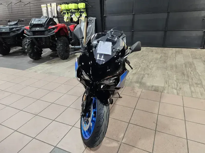 NEW 2026 KAWASAKI NINJA ZX6R ABS Image 4